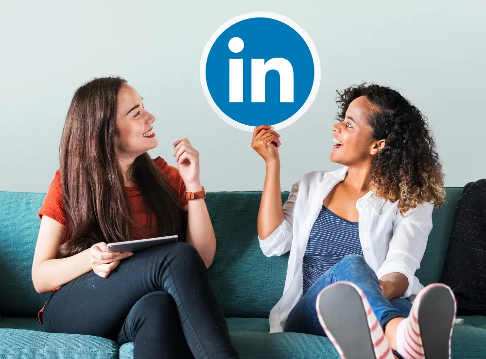Dubai best performance marketing specialist comparing Instagram and LinkedIn.